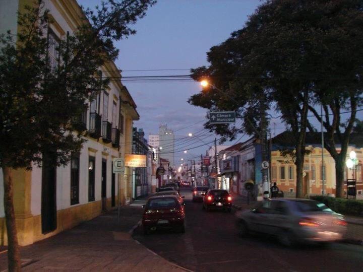 Pousada Boa Noite Атибая Екстериор снимка